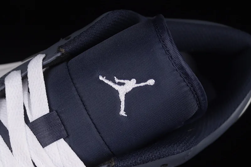 All categories Air Jordan Jordan series basketball shoes Air Jordan 1 Low Air Jordan 1 Low AJ1 Joe 1 navy blue sports culture basketball shoes 553558-414
